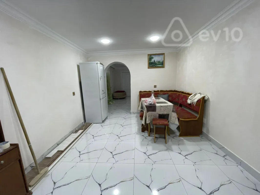 Kirayə verilir 2 otaqlı həyət evi 50 m²