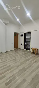 Kirayə verilir 5 otaqlı ofis 80 m²