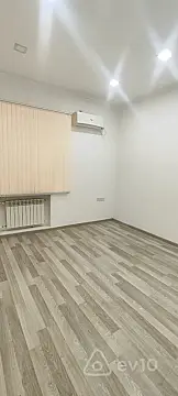 Kirayə verilir 5 otaqlı ofis 80 m²