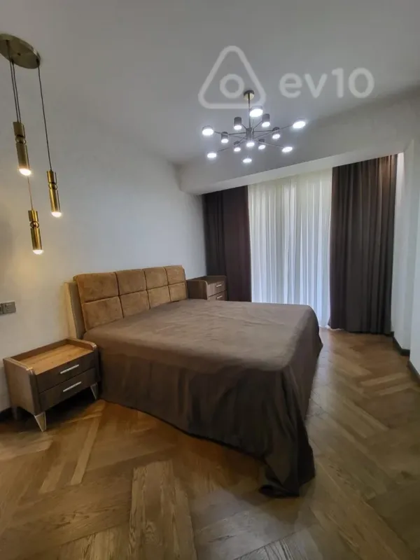 Kirayə verilir 3 otaqlı yeni tikili 70 m²