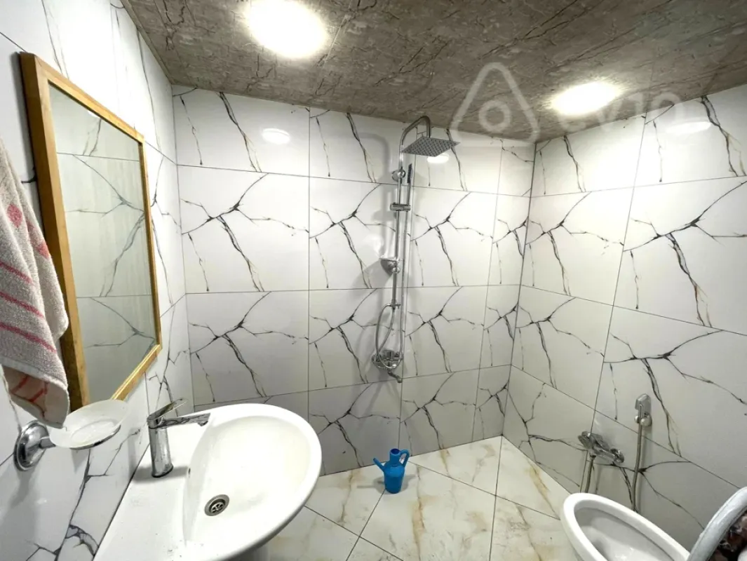 Kirayə verilir 2 otaqlı həyət evi 50 m²