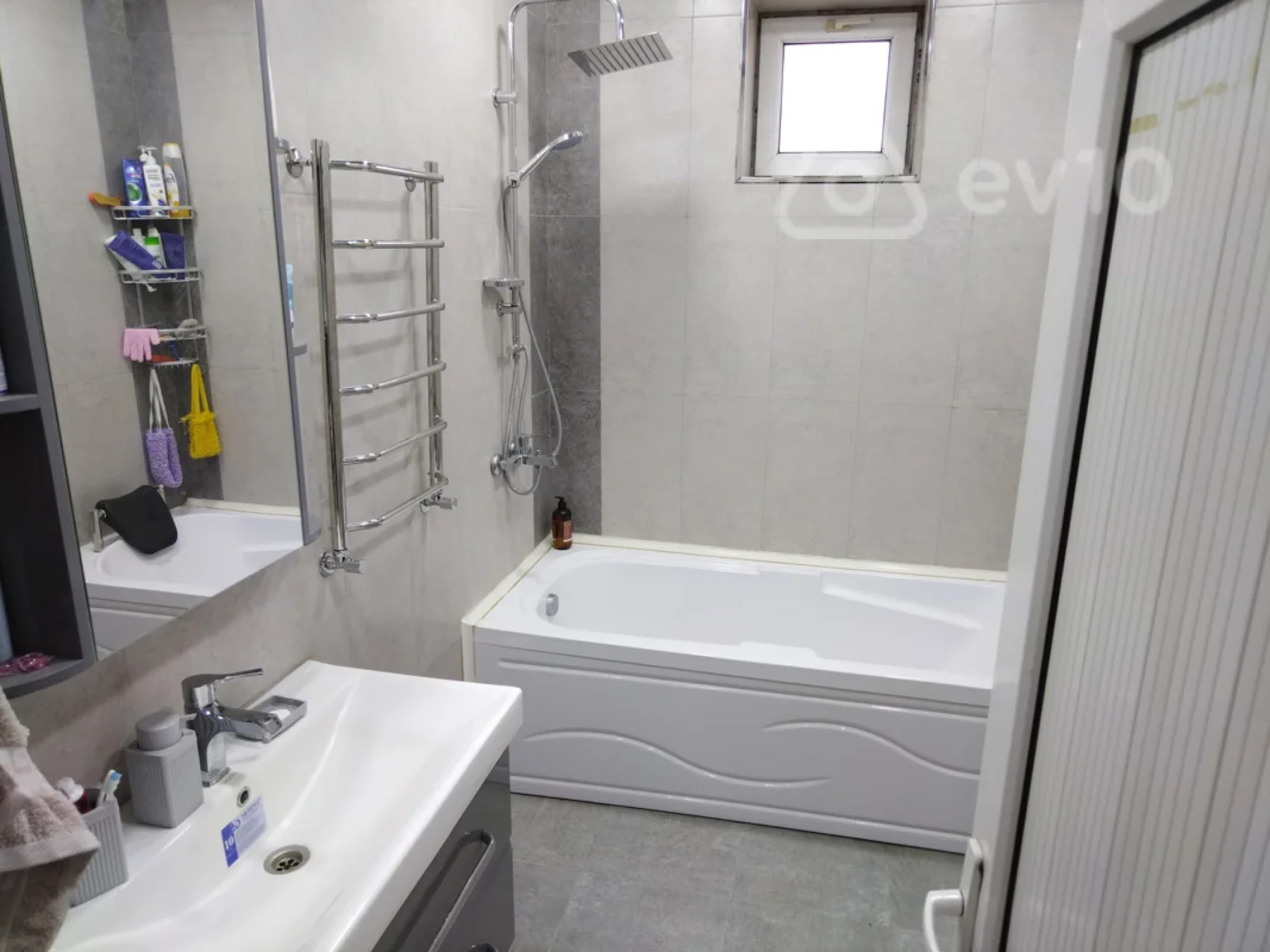 Satılır 3 otaqlı həyət evi 120 m²