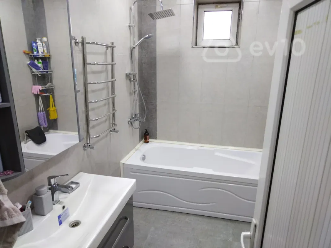 Satılır 3 otaqlı həyət evi 120 m²