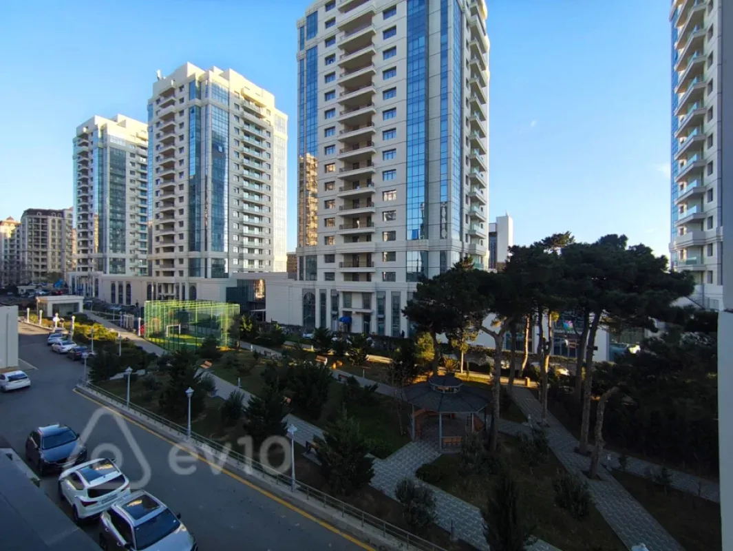 Kirayə verilir 3 otaqlı yeni tikili 70 m²
