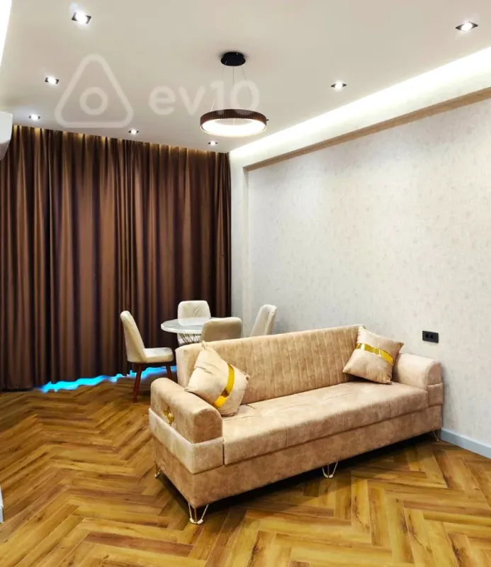 Kirayə verilir 3 otaqlı yeni tikili 70 m²