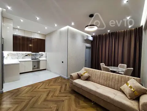 Kirayə verilir 3 otaqlı yeni tikili 70 m²