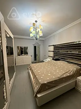 Kirayə verilir 2 otaqlı yeni tikili 95 m²