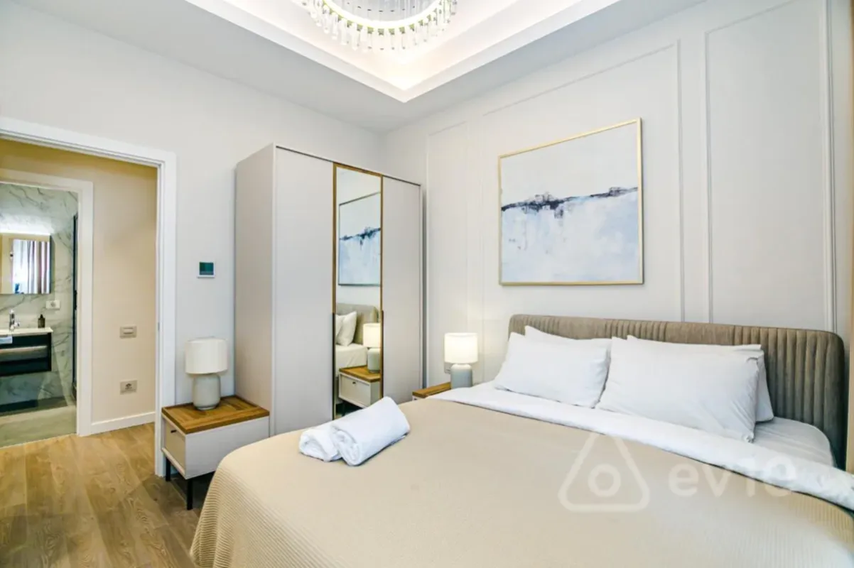 Kirayə verilir 3 otaqlı yeni tikili 100 m²