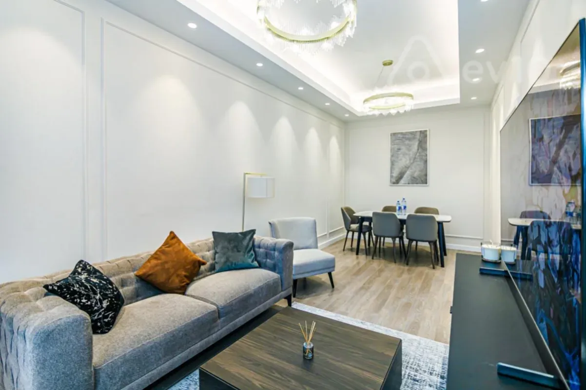 Kirayə verilir 3 otaqlı yeni tikili 100 m²