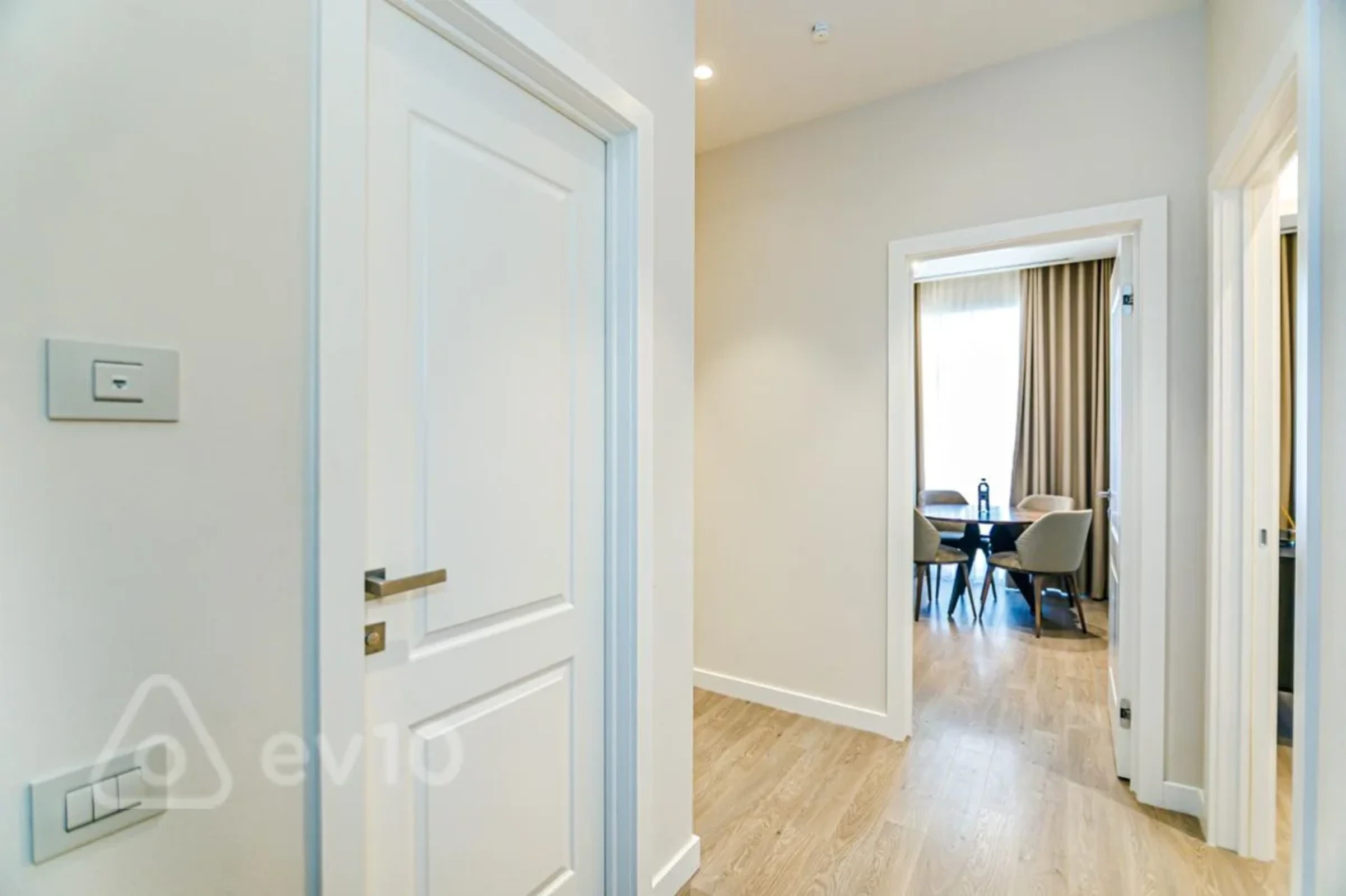 Kirayə verilir 3 otaqlı yeni tikili 100 m²