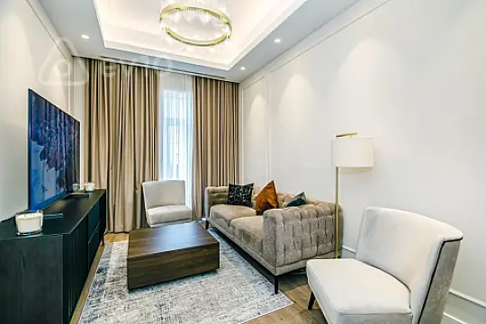 Kirayə verilir 3 otaqlı yeni tikili 100 m²