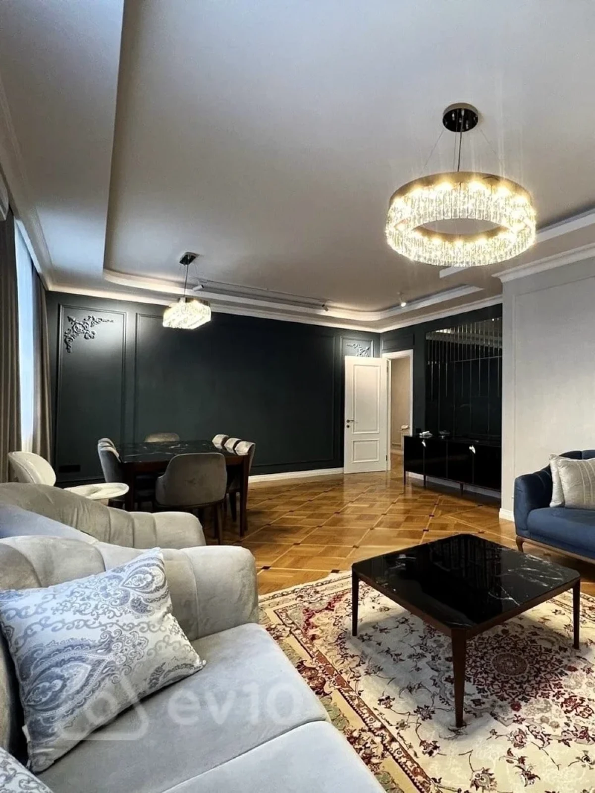 Kirayə verilir 3 otaqlı yeni tikili 140 m²