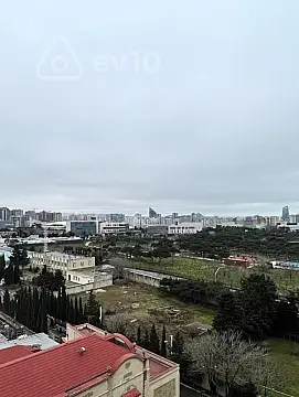 Kirayə verilir 3 otaqlı yeni tikili 140 m²