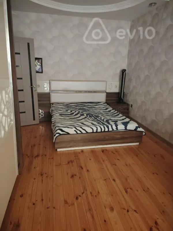 Kirayə verilir 3 otaqlı həyət evi 110 m²