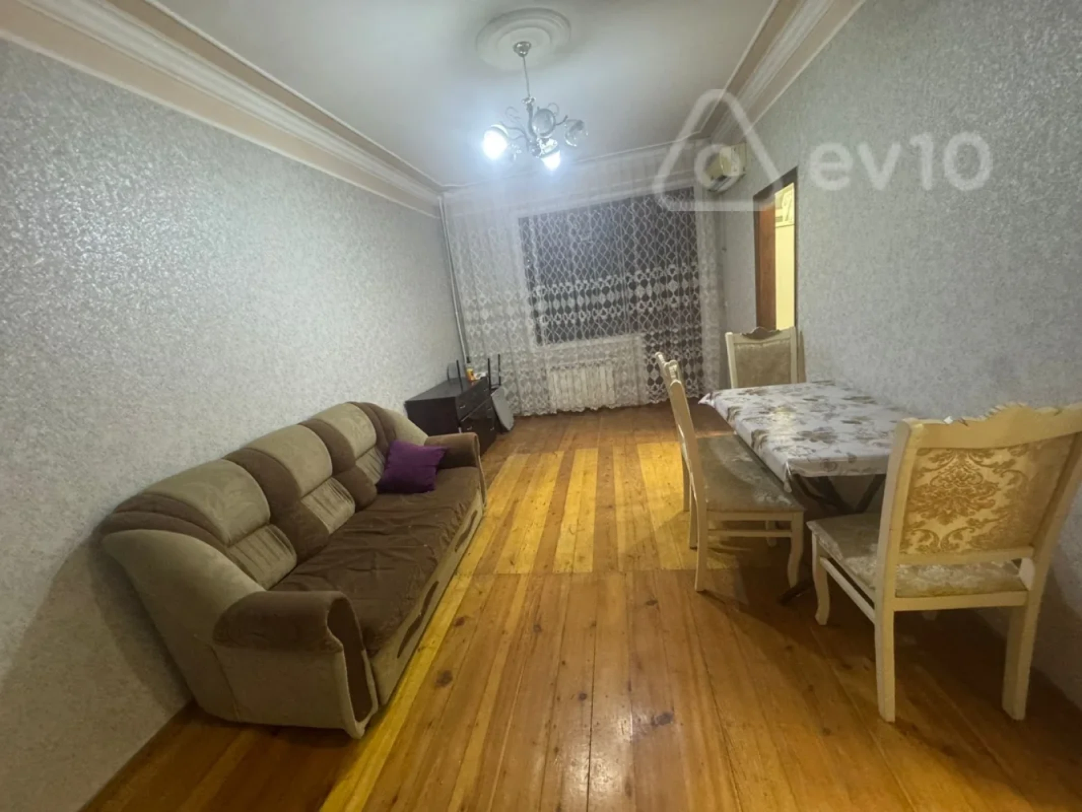 Kirayə verilir 2 otaqlı yeni tikili 52 m²