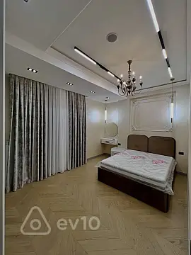 Kirayə verilir 3 otaqlı yeni tikili 117 m²