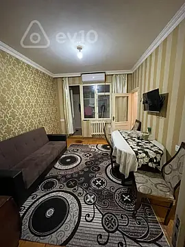 Kirayə verilir 3 otaqlı köhnə tikili 55 m²