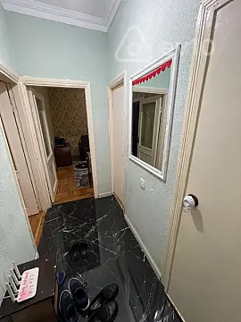 Kirayə verilir 3 otaqlı köhnə tikili 55 m²