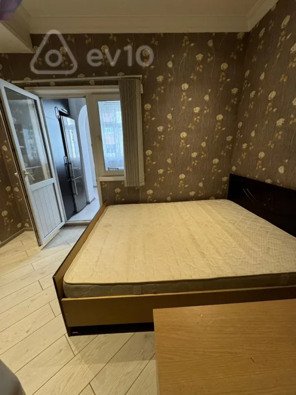 Kirayə verilir 2 otaqlı yeni tikili 80 m²