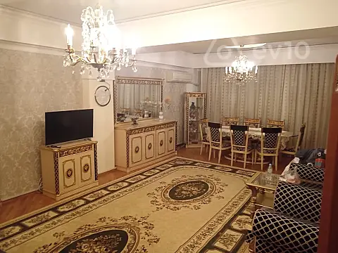 Kirayə verilir 2 otaqlı yeni tikili 98 m²