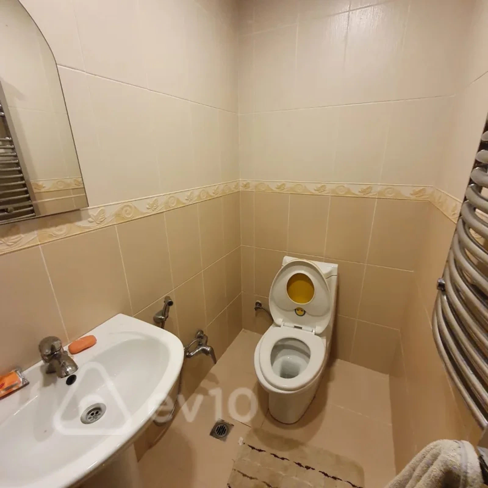 Kirayə verilir 2 otaqlı yeni tikili 98 m²