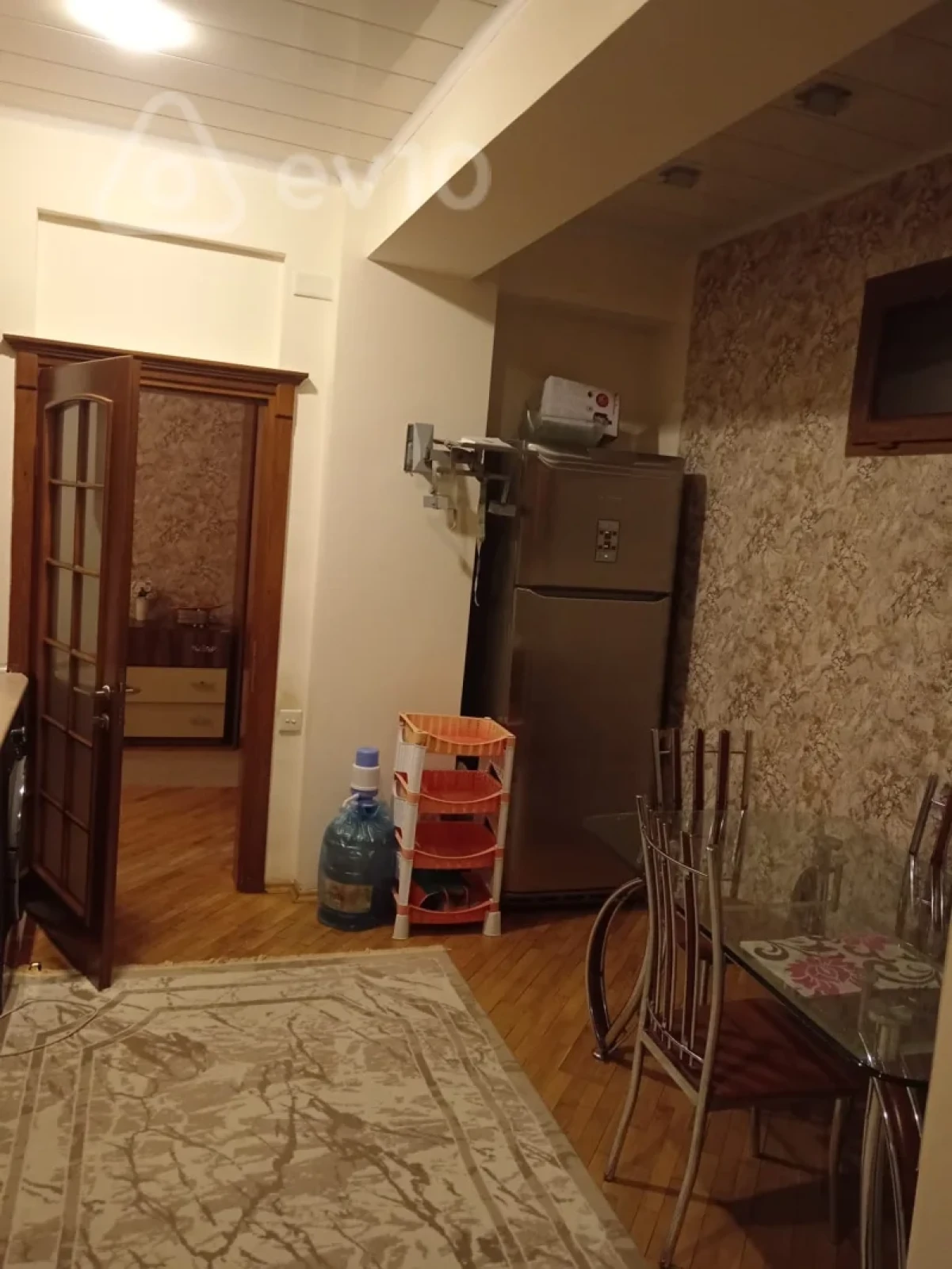 Kirayə verilir 2 otaqlı yeni tikili 98 m²