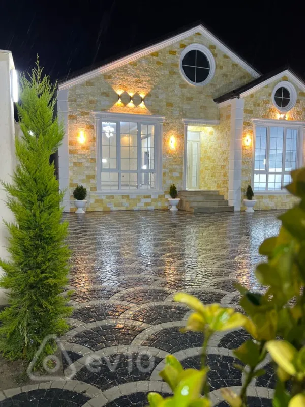 Satılır 4 otaqlı həyət evi 120 m²