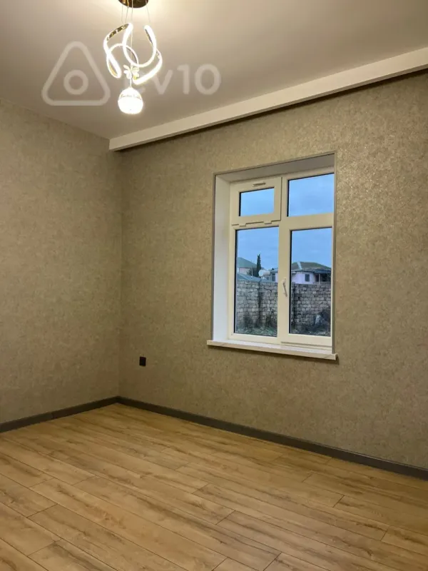 Satılır 4 otaqlı həyət evi 120 m²