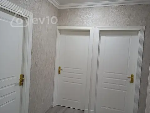 Satılır 3 otaqlı köhnə tikili 53 m² — Bakı, Suraxanı 3 otaq 53.00 m²