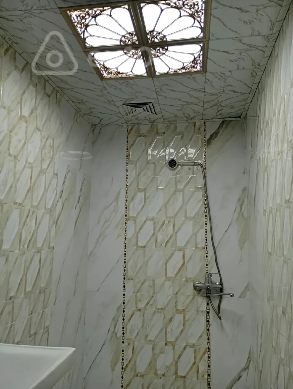 Satılır 3 otaqlı köhnə tikili 53 m²