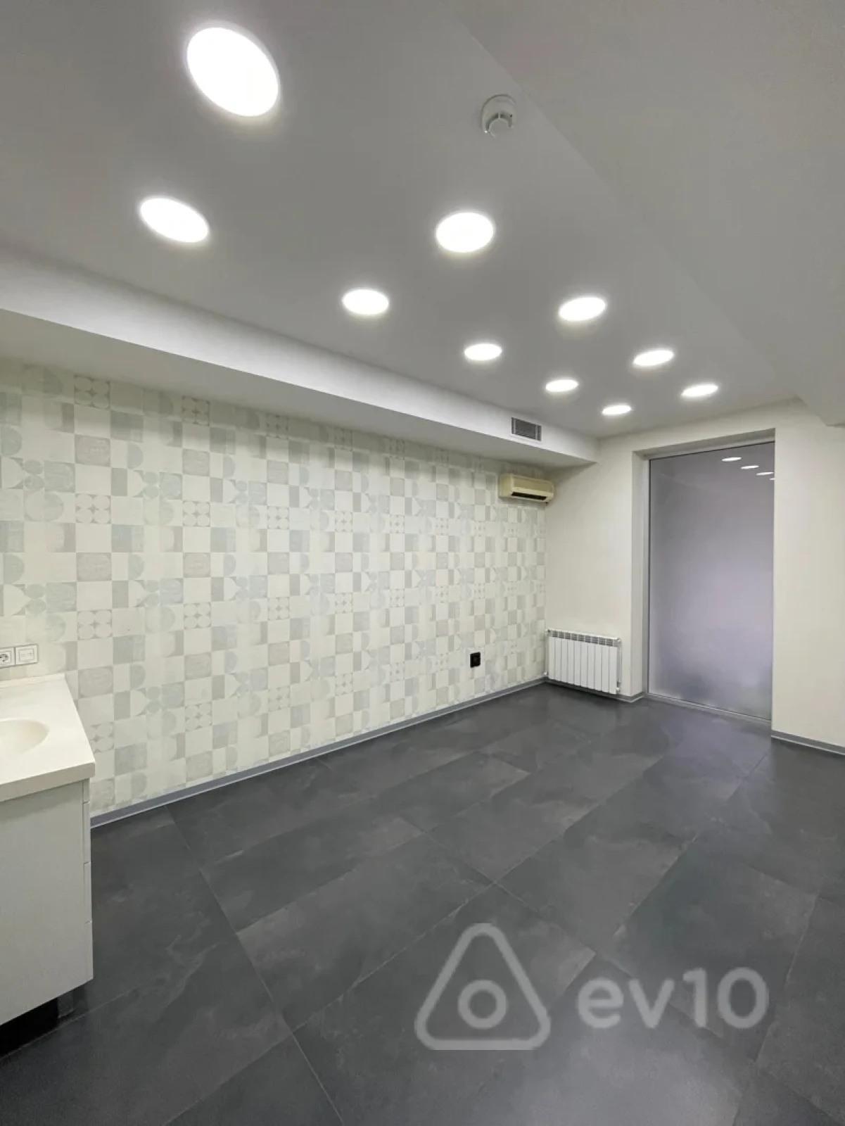 Kirayə verilir mənzil 60 m²