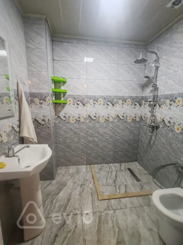 Kirayə verilir 3 otaqlı yeni tikili 85 m²