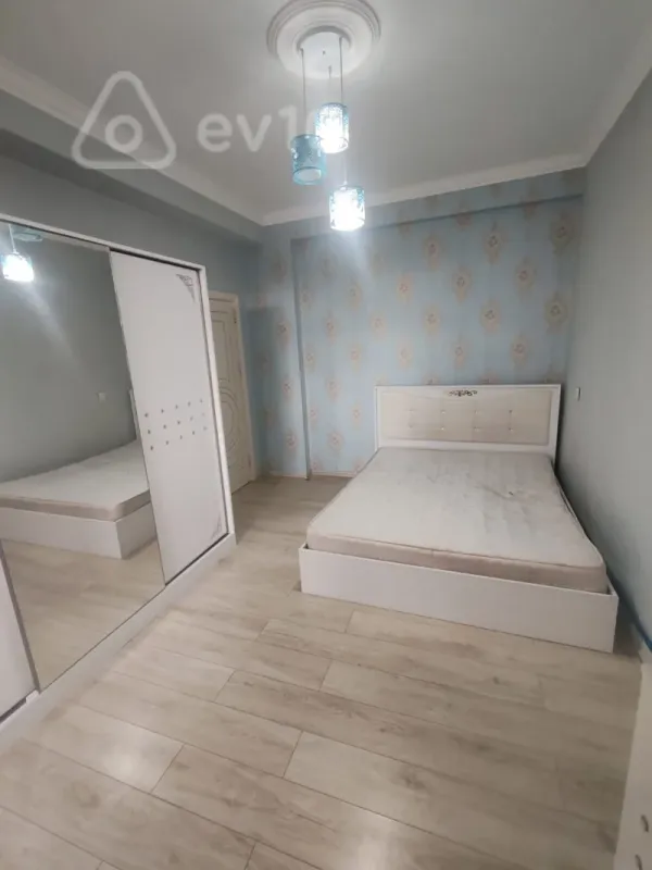 Kirayə verilir 3 otaqlı yeni tikili 85 m²