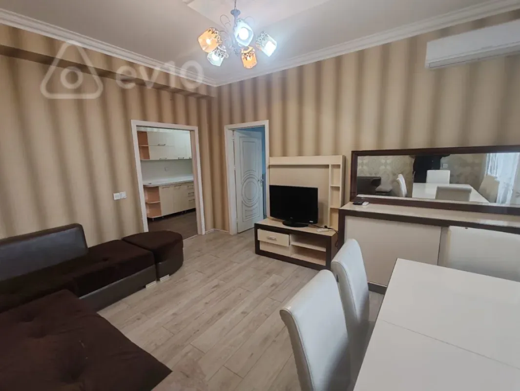 Kirayə verilir 3 otaqlı yeni tikili 85 m²