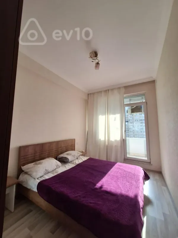 Kirayə verilir 2 otaqlı yeni tikili 50 m²