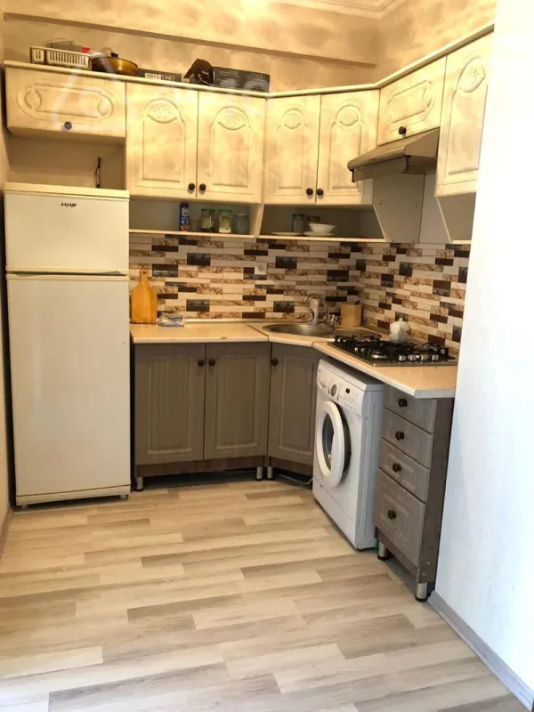 Kirayə verilir 2 otaqlı yeni tikili 50 m²