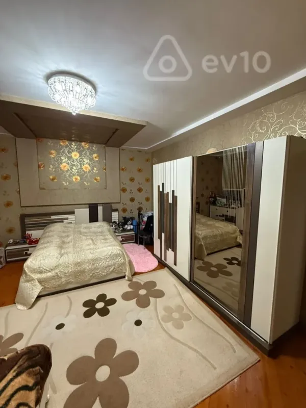 Satılır 2 otaqlı yeni tikili 68 m²