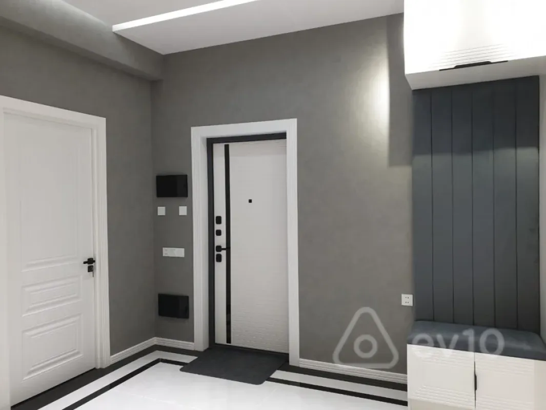 Kirayə verilir 3 otaqlı yeni tikili 141 m²