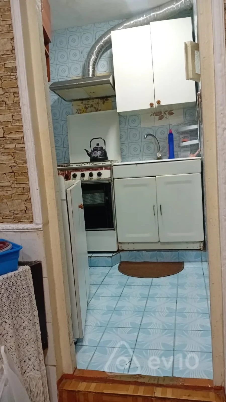 Kirayə verilir 2 otaqlı köhnə tikili 40 m²