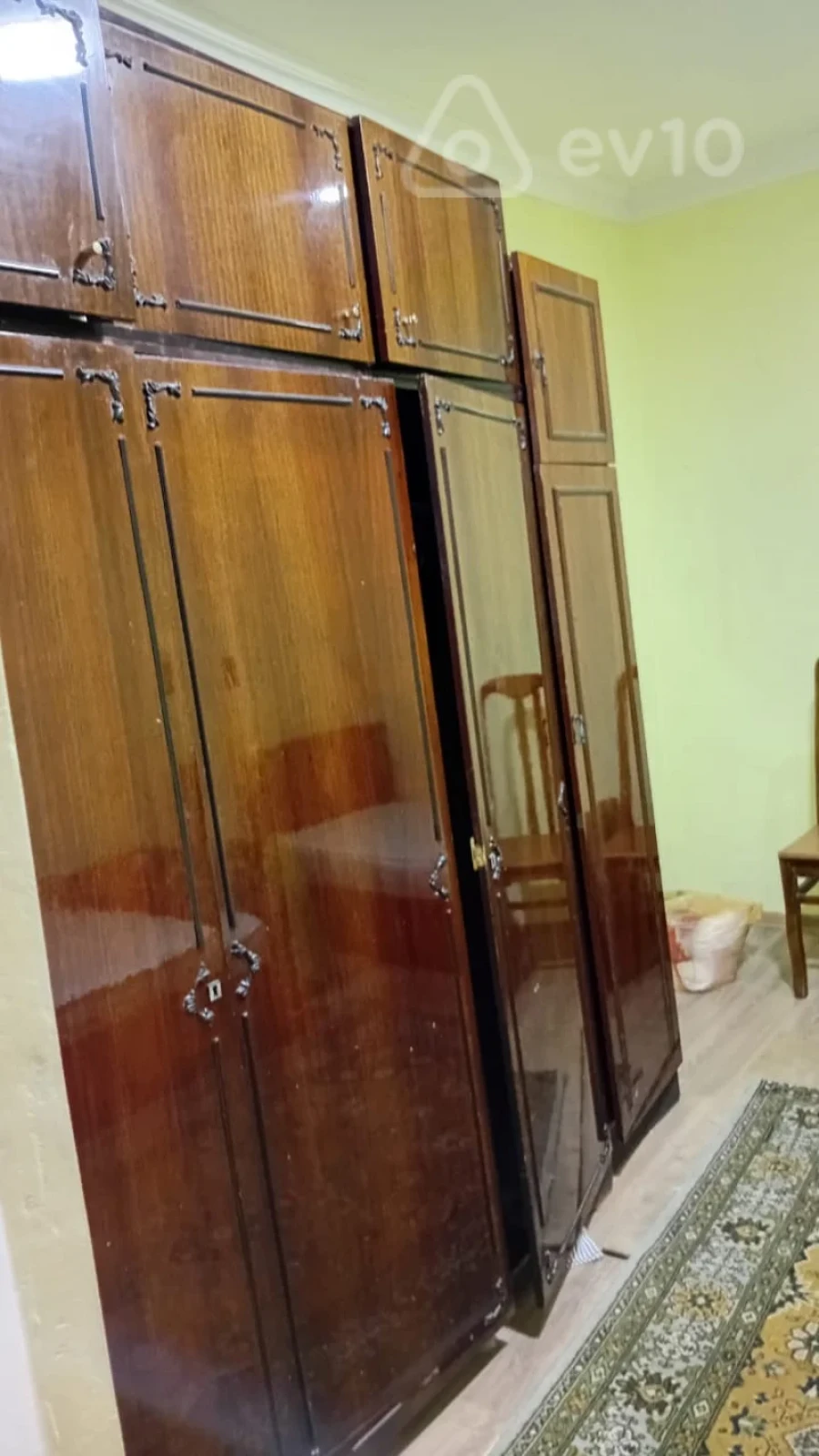 Kirayə verilir 2 otaqlı köhnə tikili 40 m²