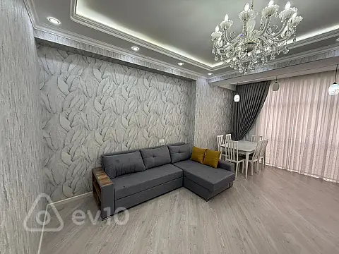 Kirayə verilir 3 otaqlı yeni tikili 120 m²
