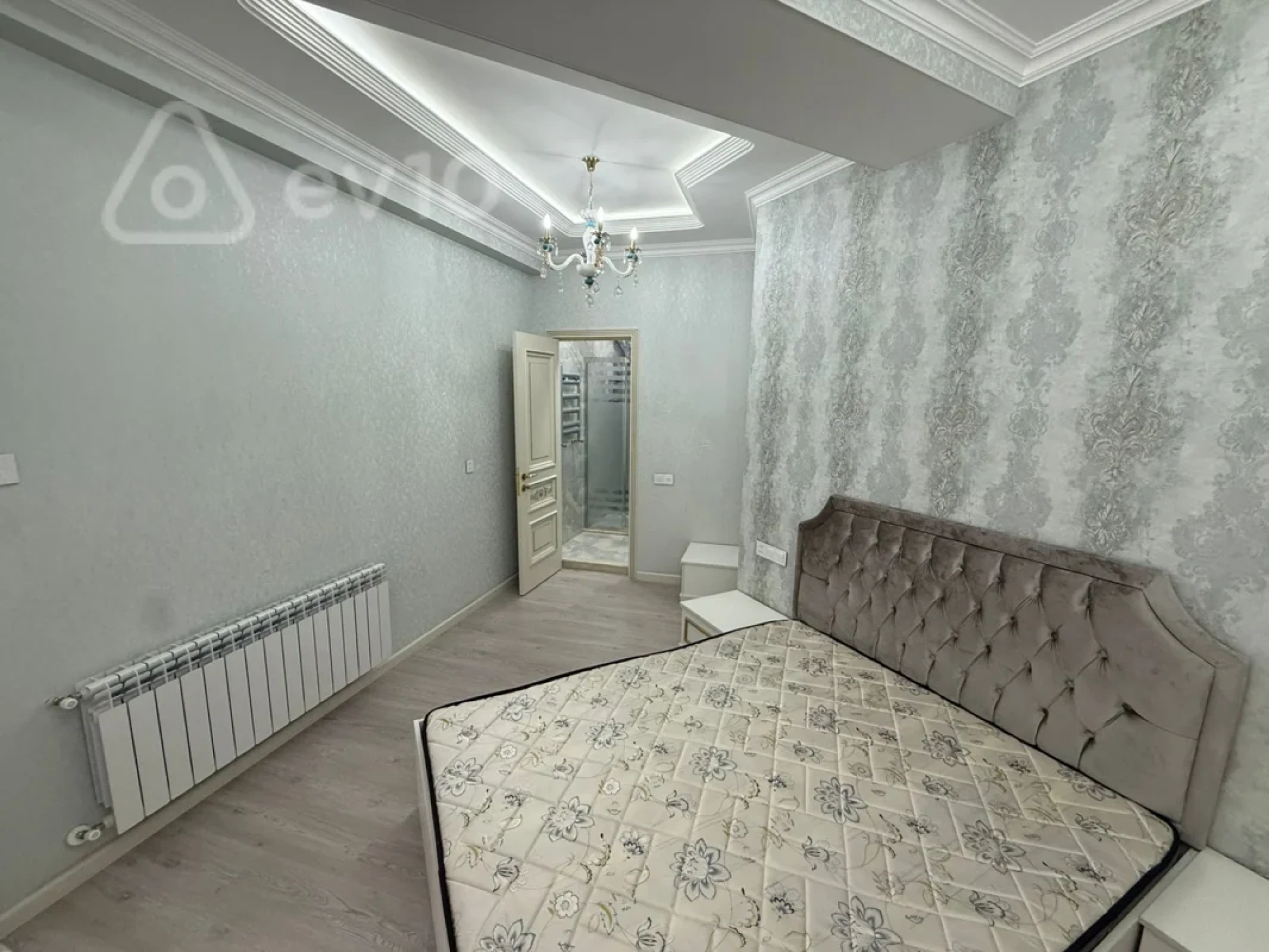 Kirayə verilir 3 otaqlı yeni tikili 120 m²