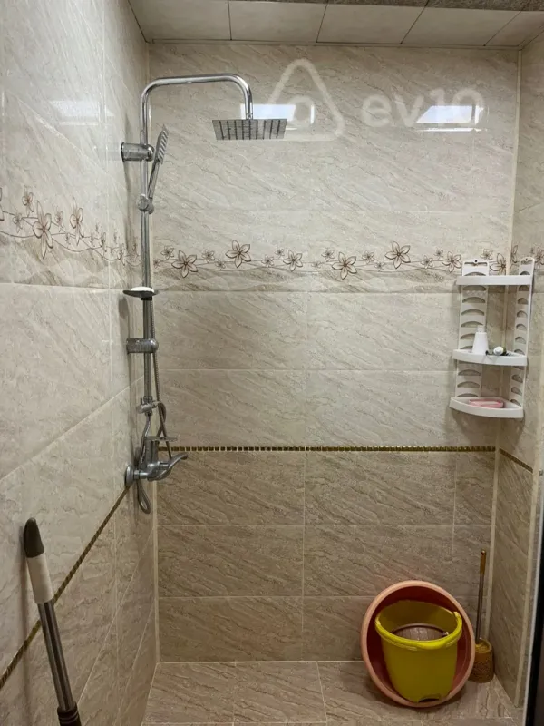 Kirayə verilir 2 otaqlı yeni tikili 68 m²