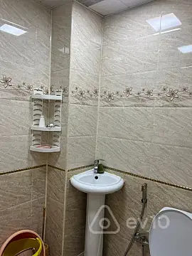 Kirayə verilir 2 otaqlı yeni tikili 68 m²