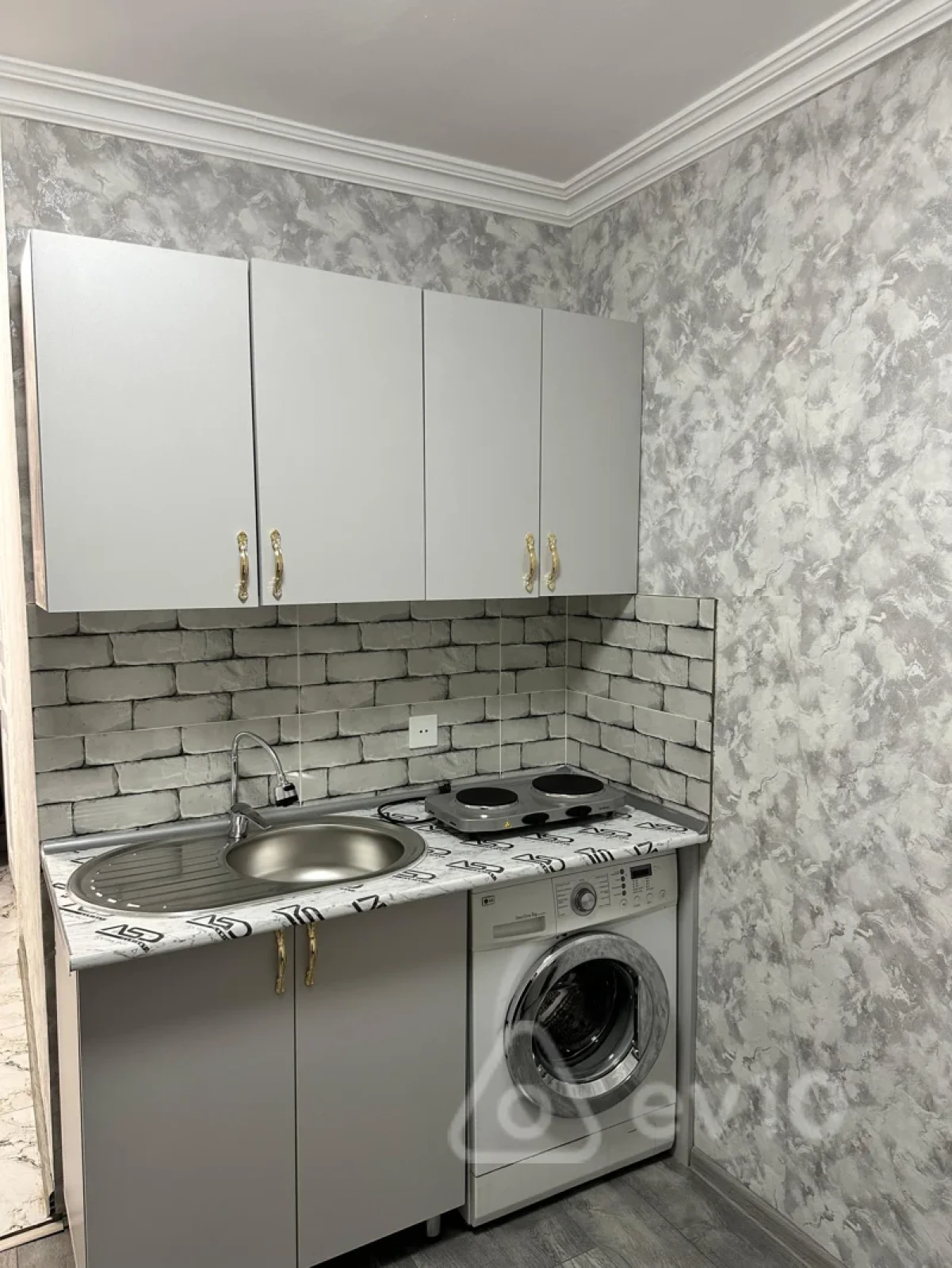 Kirayə verilir 1 otaqlı yeni tikili 31 m²