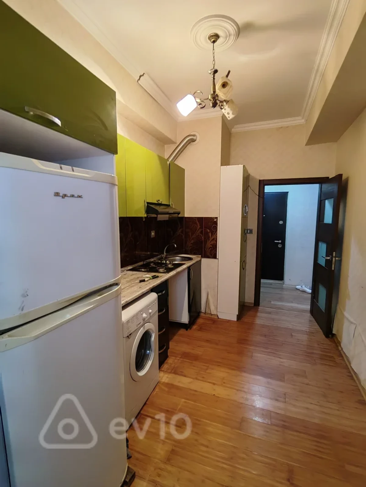 Satılır 3 otaqlı yeni tikili 82.5 m²