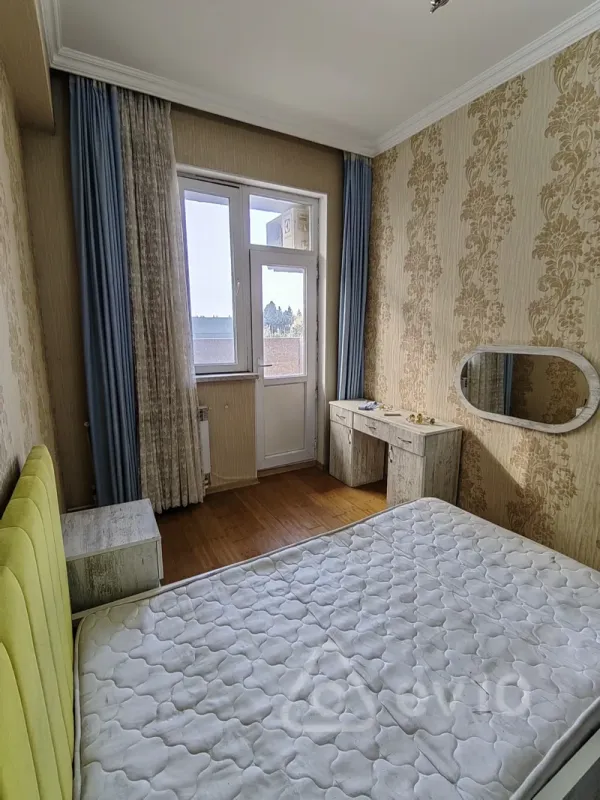Satılır 3 otaqlı yeni tikili 82.5 m²