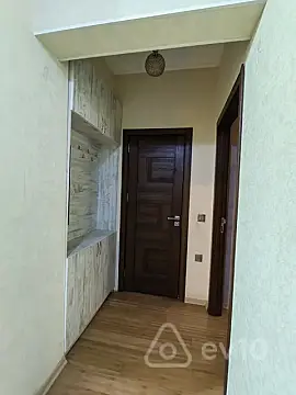 Satılır 3 otaqlı yeni tikili 82.5 m²