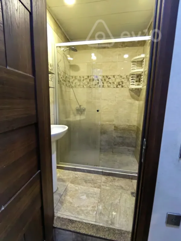 Satılır 3 otaqlı yeni tikili 82.5 m²