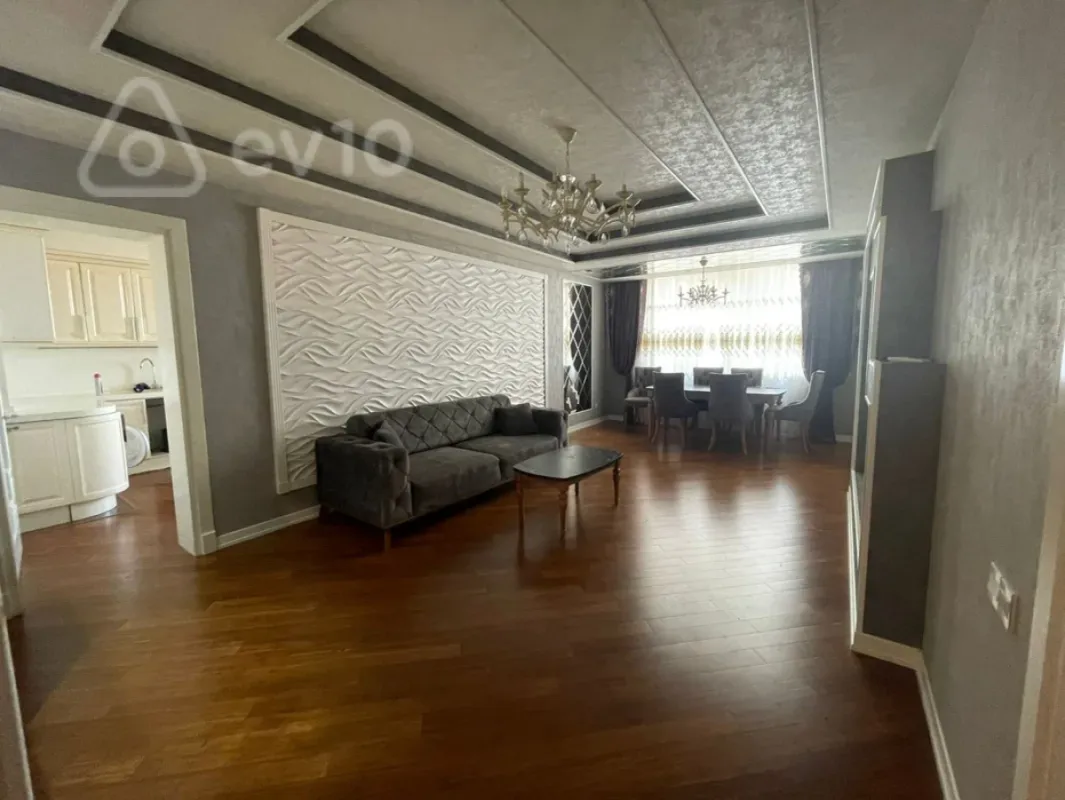 Kirayə verilir 2 otaqlı yeni tikili 98 m²